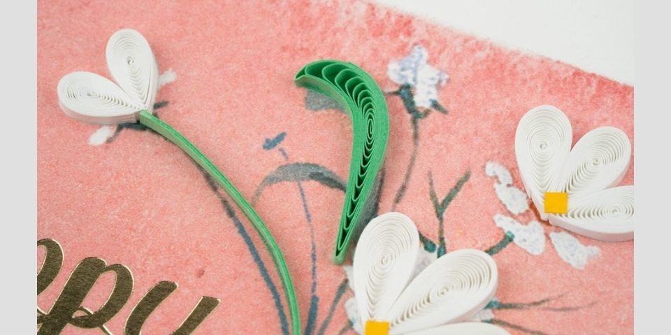 quilled-mother-s-day-daisies-greeting-card-1214406868_960x540.jpg