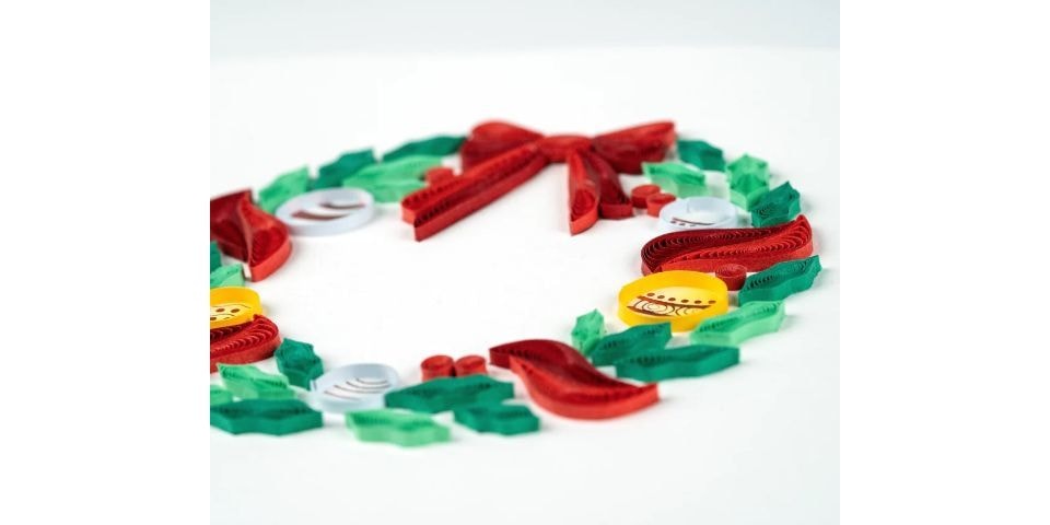 greeting-card-quilled-holiday-wreath-with-ornaments-greeting-card-34852643012687_1024x1024.jpg